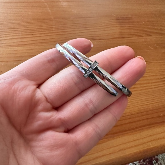 JOELLE X MIA Collection Bangle with Cubic Zirconias - Picture 3 of 7